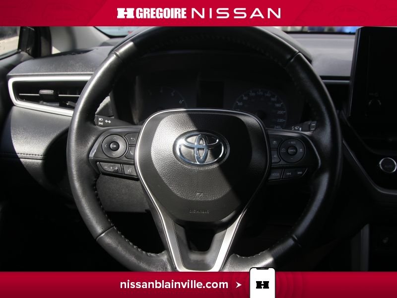 2025 Toyota Corolla Black Laval - photo #25