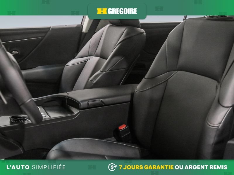 Lexus ES300H 2024 Blanc Blainville - photo #13