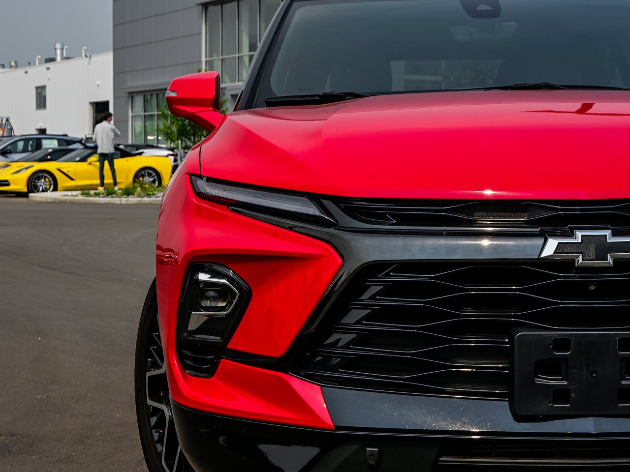 2024 Chevrolet Blazer AWD 4dr RS Red Sherwood Park - photo #4