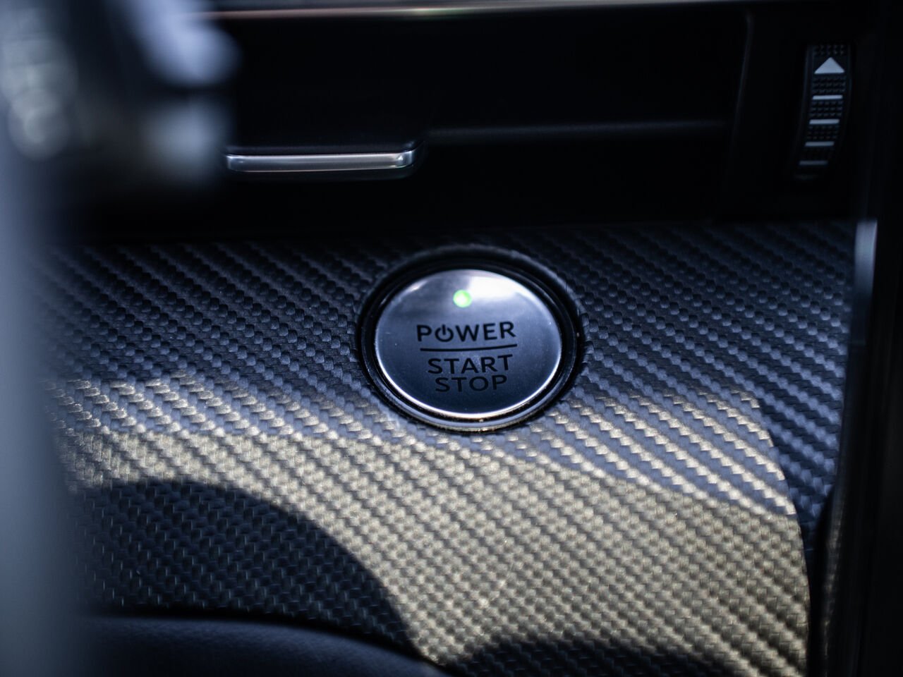 2023 Ford Mustang Mach-E Black Sainte-Julienne - photo #24