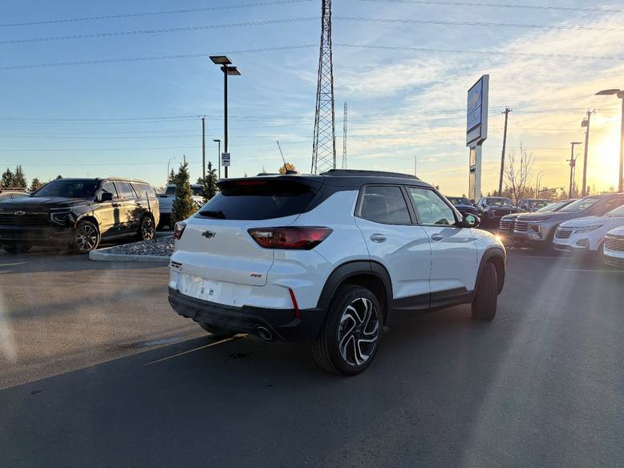 2026 Chevrolet Trailblazer AWD 4dr RS White Sherwood Park - photo #4