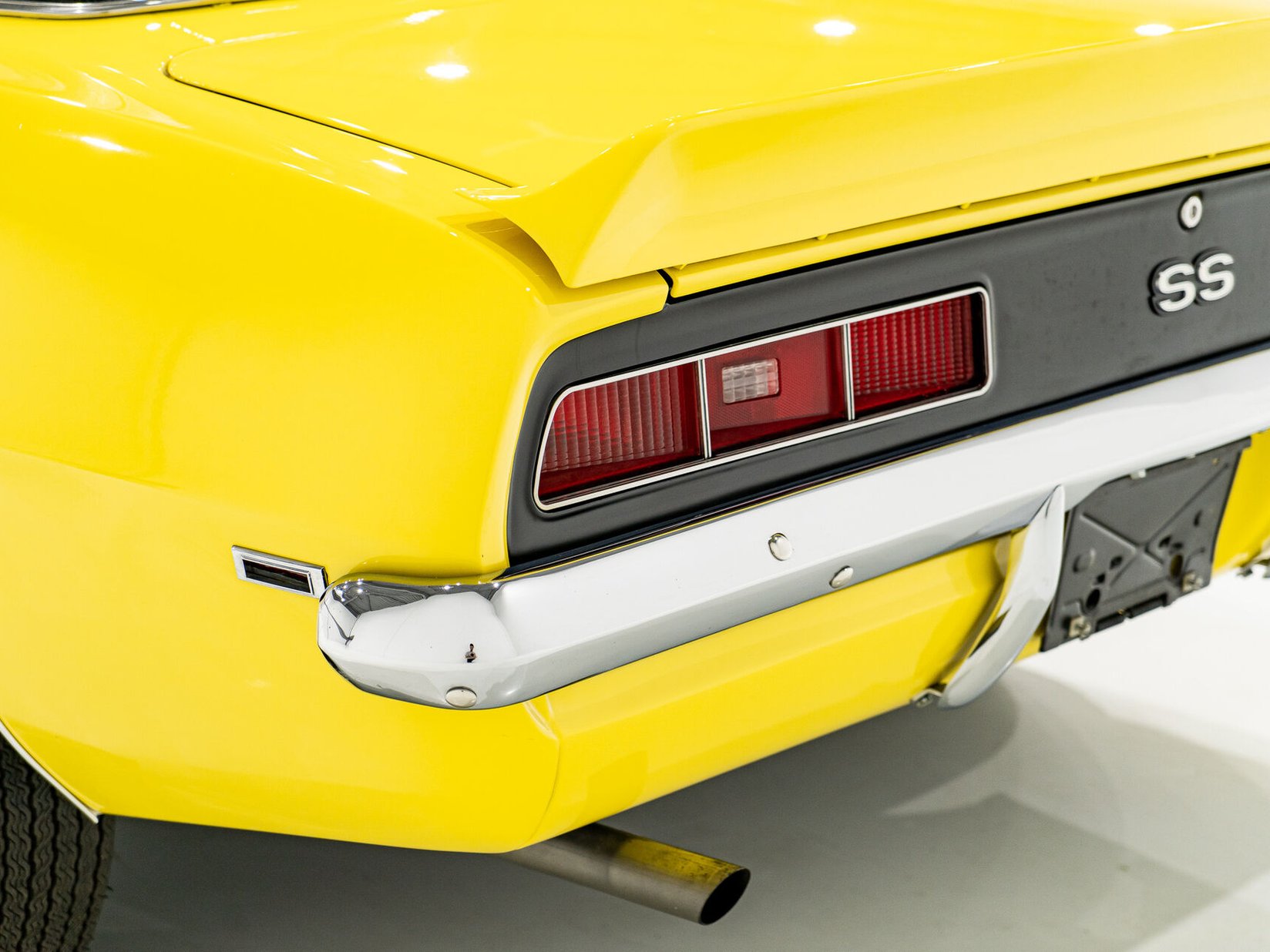 Chevrolet Camaro SS **PRIX EN USD** With factory A/C 1969 Jaune Montréal - photo #5