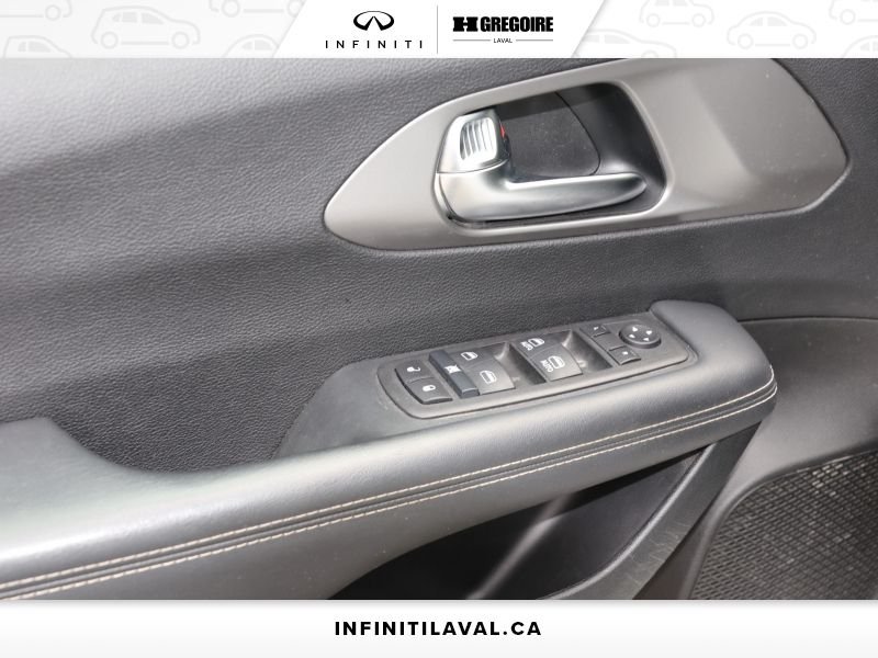 Chrysler Grand Caravan IT2572 | SXT CUIR MAGS CAMERA DE RECUL 2025 Laval - photo #13