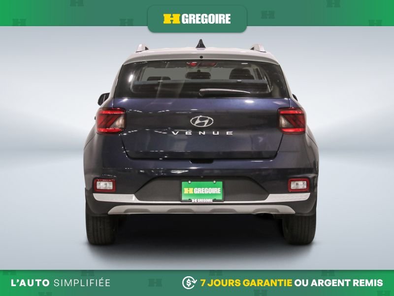 2022 Hyundai Venue Blue Laval - photo #7
