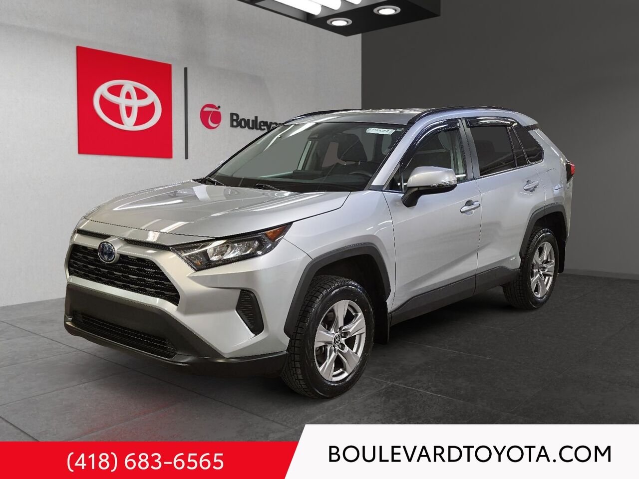 Toyota RAV4 Hybride 550002-8 | LE, AWD 2022 Argent Québec - photo #0