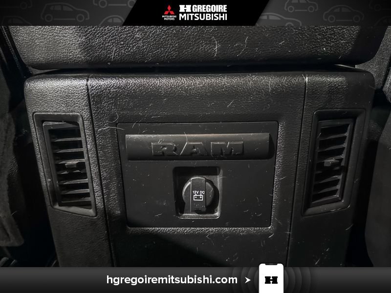 Ram 1500 MA4571 | Warlock * 4x4 * Crew Cab * Mags * Cam * Carplay 2022 Gris Laval - photo #24