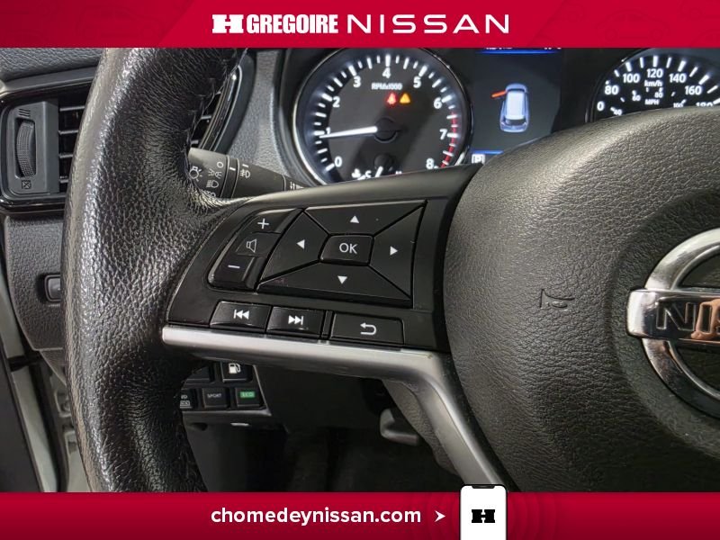 2019 Nissan Rogue White Laval - photo #20