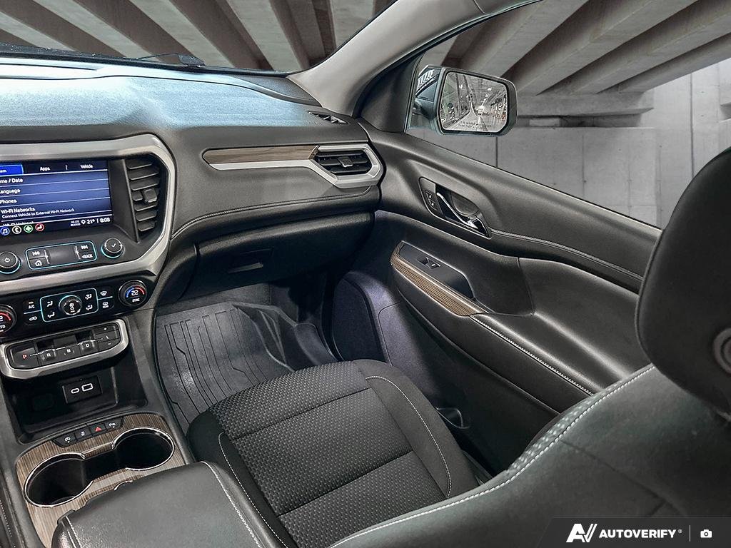 2021 GMC Acadia 2602052A | SLE White Edmonton - photo #24