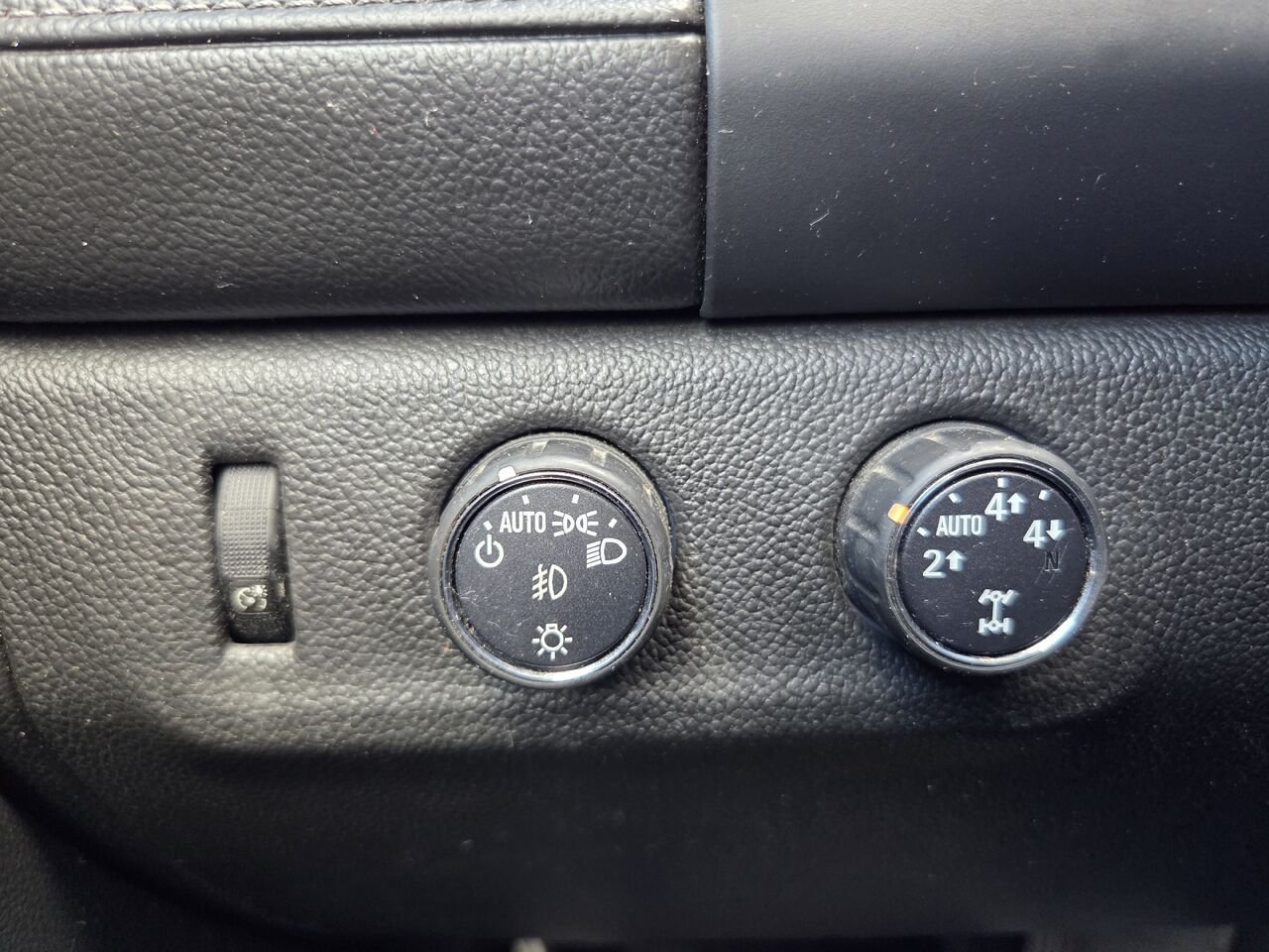 2016 GMC CANYON SLE Grey Mont-Laurier - photo #13