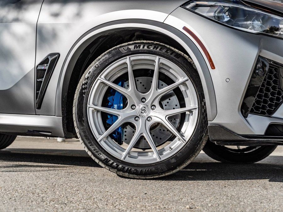 2021 BMW X5 M Competition Grey