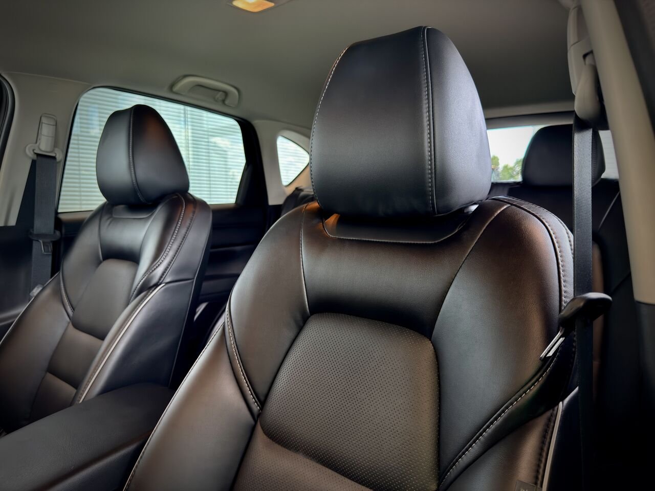 2024 Mazda CX-5 Red Notre-Dame-des-Prairies - photo #16