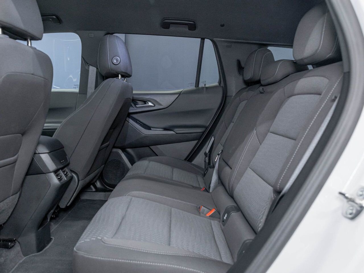 Chevrolet Equinox LT AWD *SIÈGES CHAUFF* CARPLAY GR COMMODITÉ 2026 Blanc Saint-Jérôme - photo #26