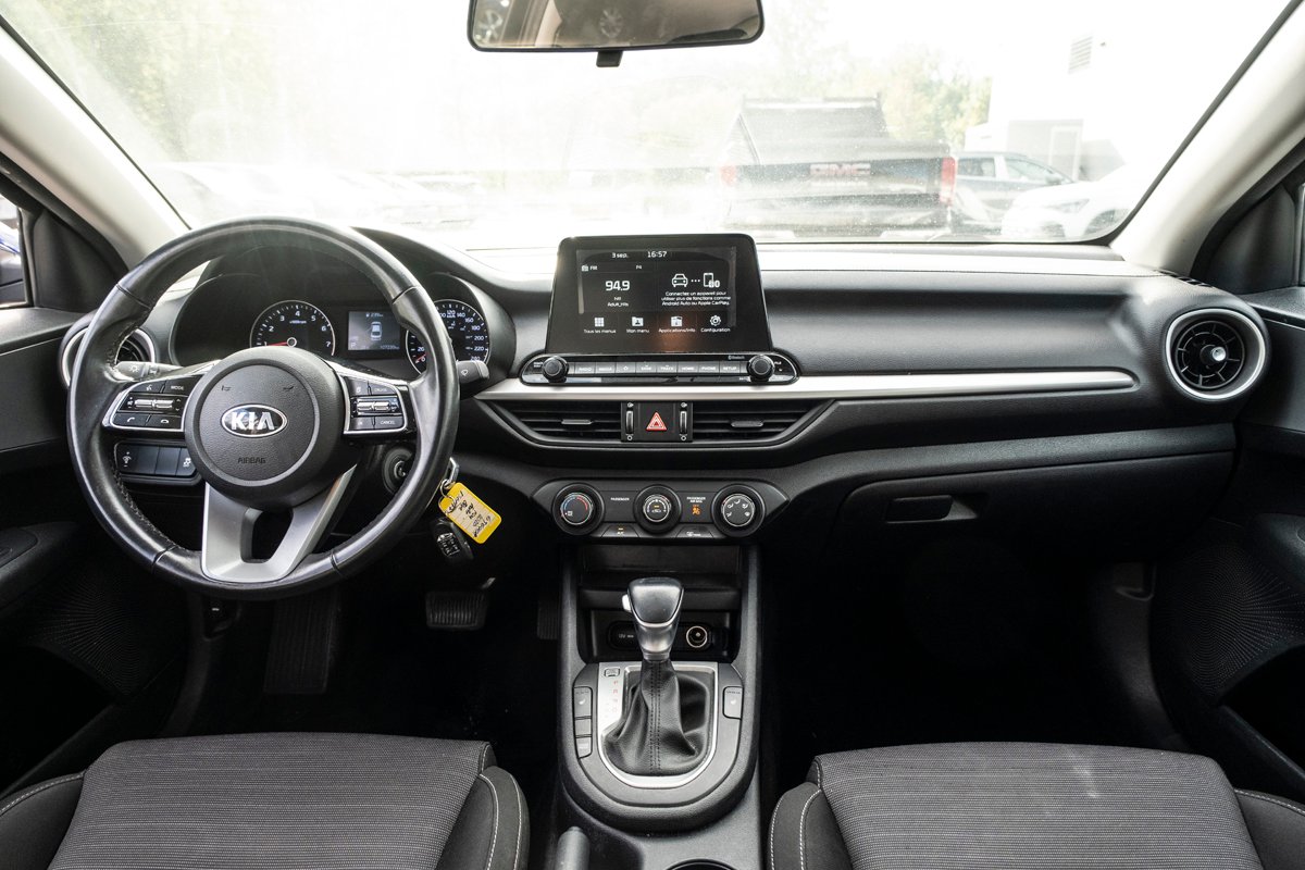 2020 Kia Forte Blue Gatineau - photo #20