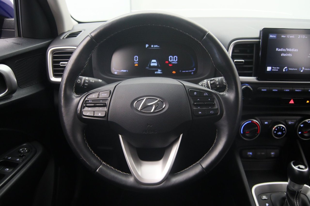Hyundai Venue NIV KMHRC8A38PU235119 2023 Bleu Chicoutimi - photo #10