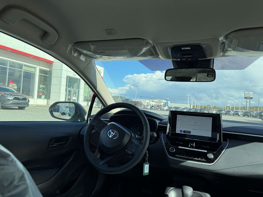 Toyota Corolla LE CVT 2027 Argent classique métallisé