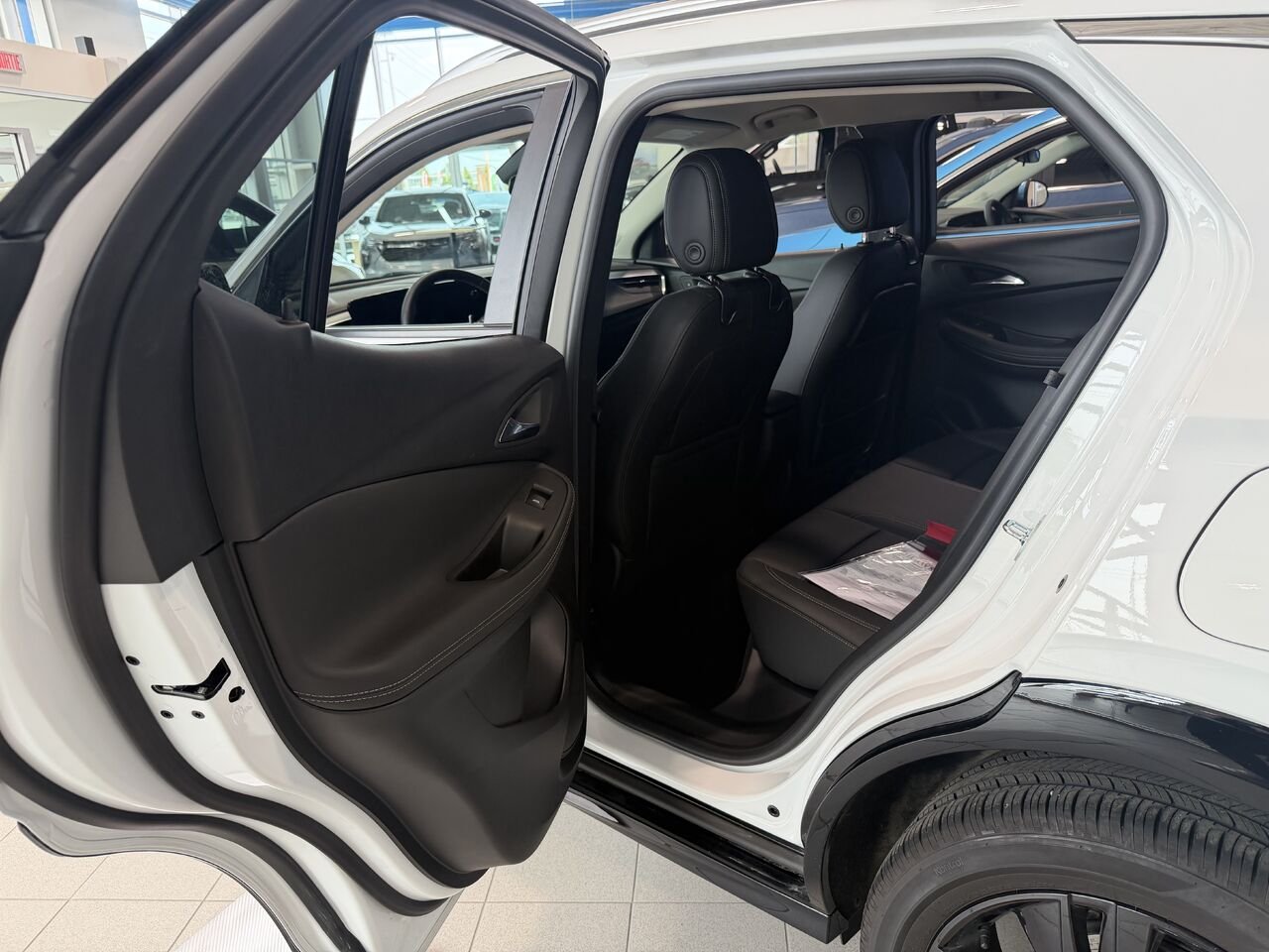2024 BUICK ENCORE GX SPORT TOURING Tourisme sport 4 portes TI White Gatineau - photo #8