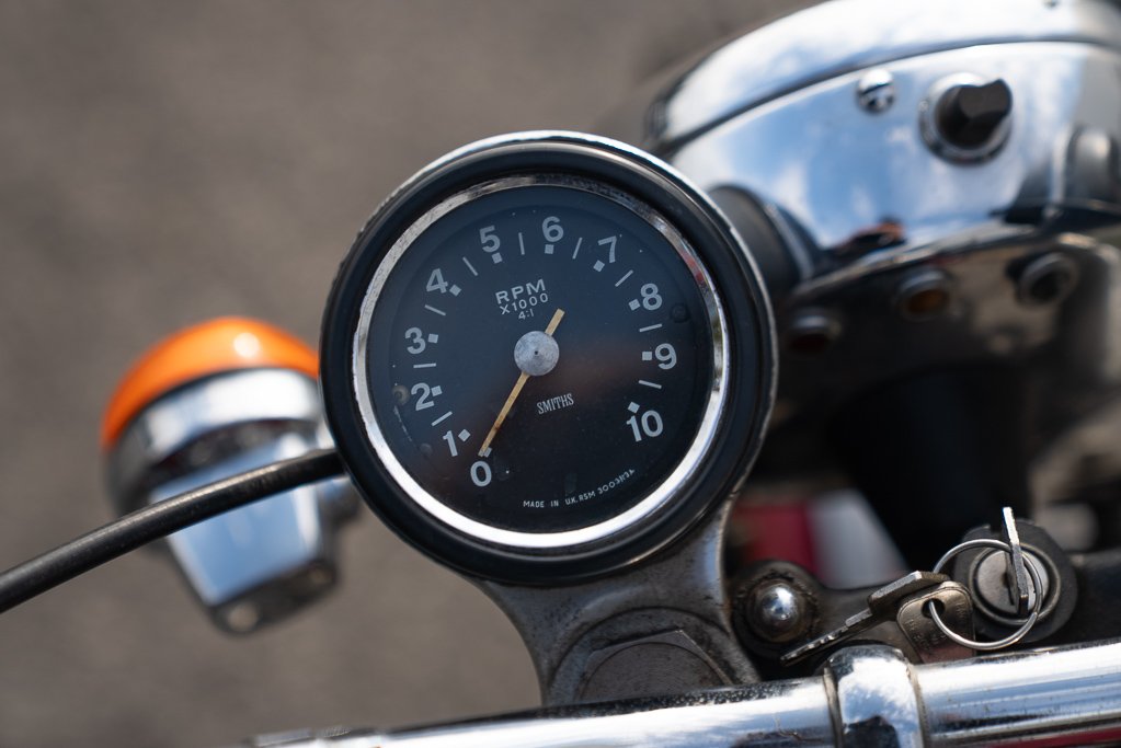 Triumph Bonneville 1972 Montréal - photo #15