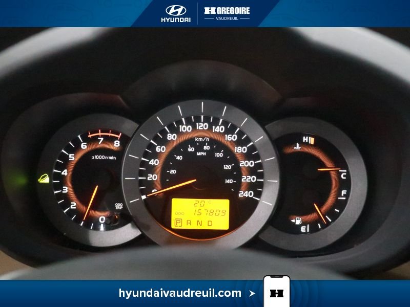 Toyota Rav 4 2011 Beige Laval - photo #21