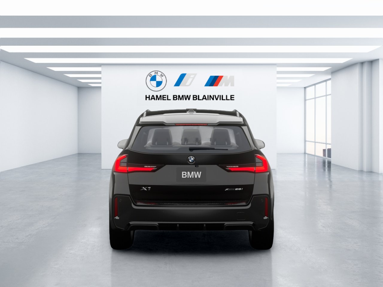 BMW X1 2026 Noir saphir métallisé Blainville - photo #4