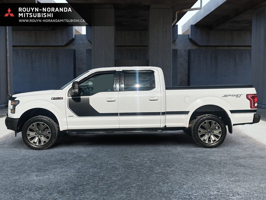 Ford F-150 XL SuperCrew 4x4 145 po 2017 Blanc