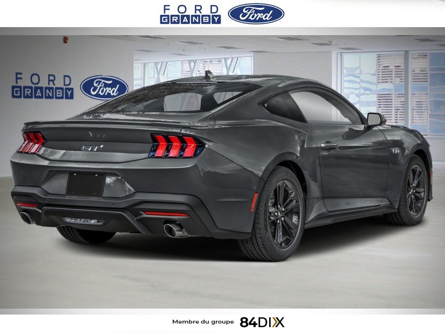 2026 Ford Mustang GT haut niveau à toit fuyant Carbonized Grey Metallic