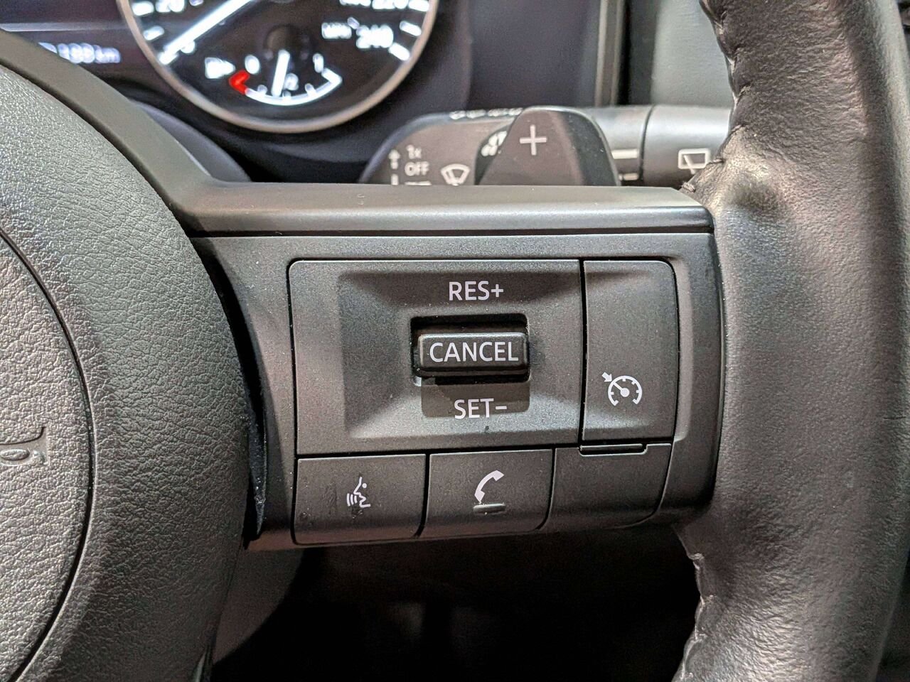 2024 Nissan Rogue AWD S Grey Val-David - photo #16