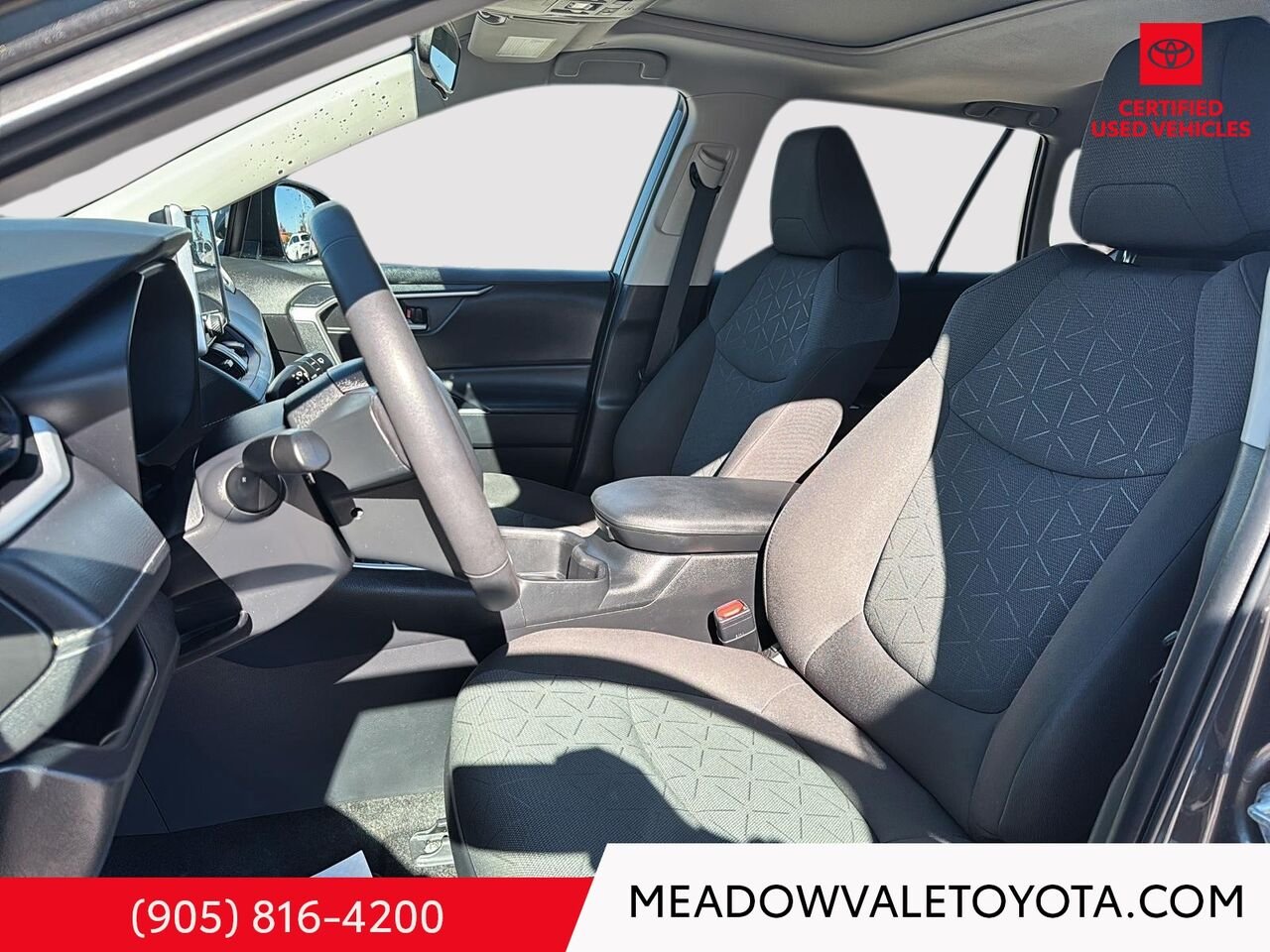 2023 Toyota RAV4 One Owner, New Brake Pads and Rotors on the front and the back Grey Mississauga - photo #8
