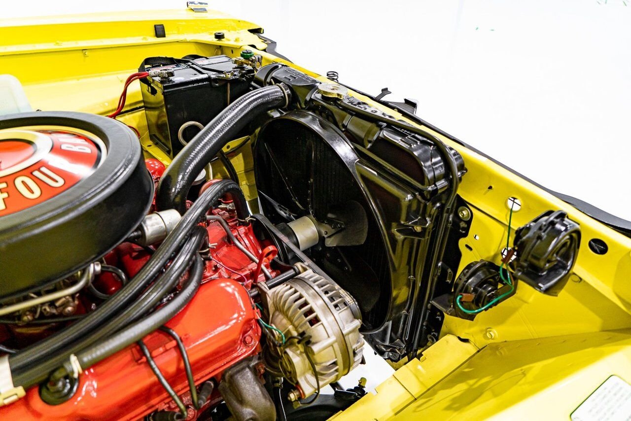 Dodge Dart *PRIX EN USD* GTS Conv Matching #s 340 cu in With Original Built Sheet 1968 Jaune Montréal - photo #30