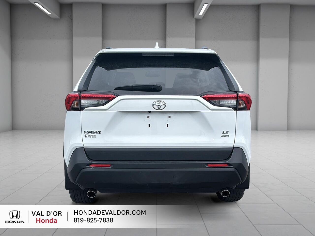 2021 Toyota RAV4 LE AWD BAS KM White Val-d'Or - photo #2