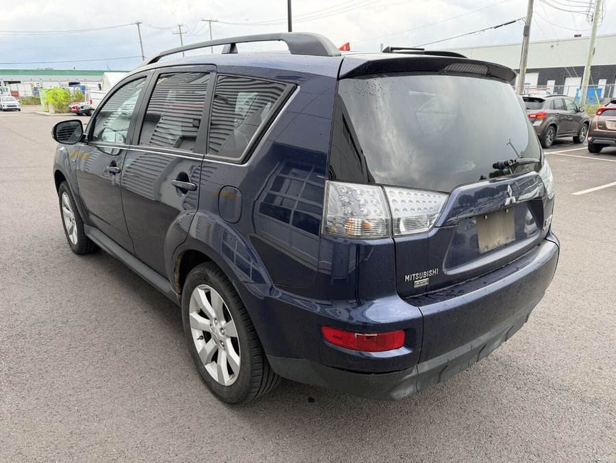 Mitsubishi Outlander LS Awd, Démarreur à distance, Vendu tel quel 2012 Bleu