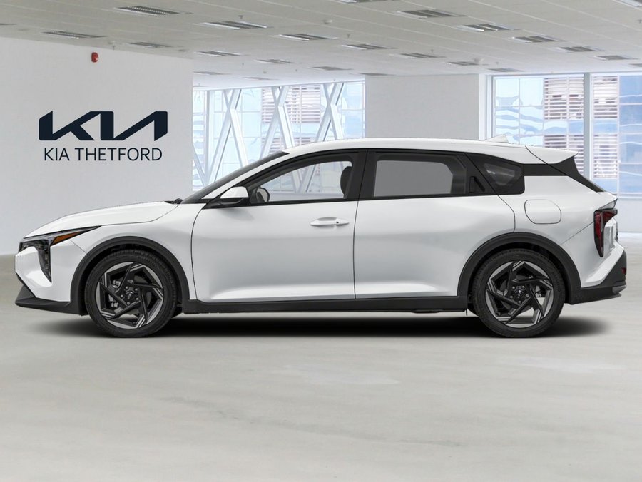 2026 Kia K4 Hatchback EX TA Snow White Pearl