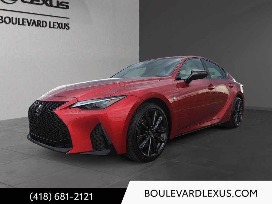 2024 Lexus IS 2024 Red
