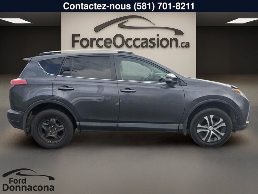 2016 Toyota RAV4 2016 Blue