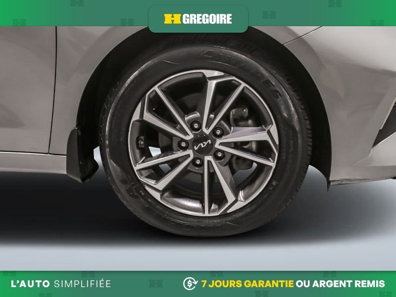 2022 Kia Forte Silver Saint-Eustache - photo #30
