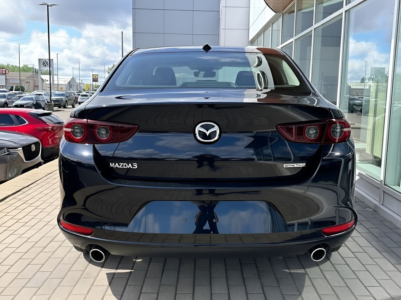 MAZDA Mazda3 2026 Noir de jais mica Notre-Dame-des-Prairies - photo #10