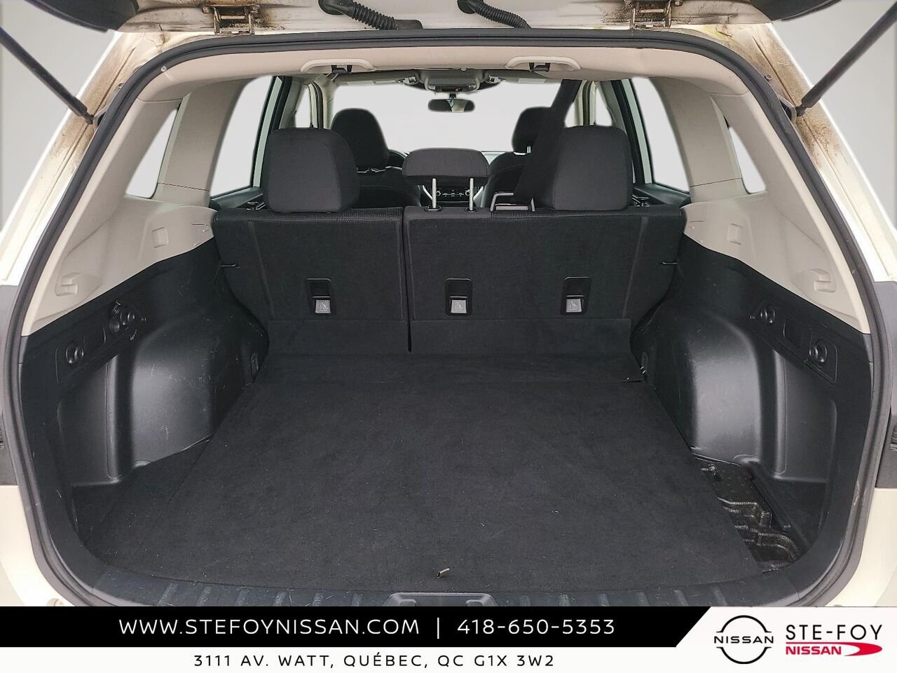 2022 Subaru Forester White Ste-Foy - photo #5