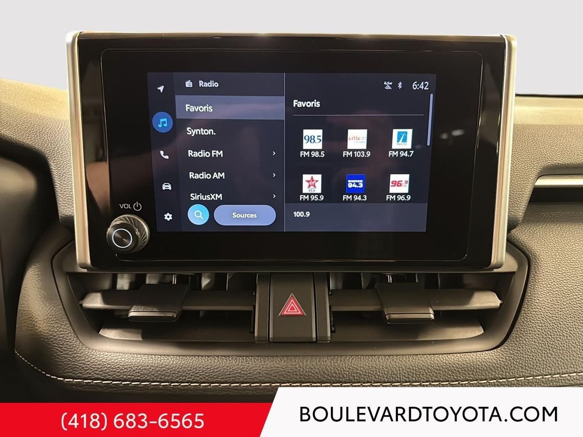 Toyota RAV4 531711-109 | LE 2025 Noir Québec - photo #9