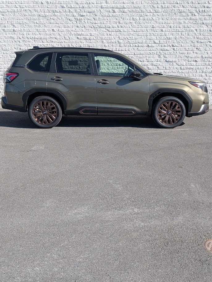 2026 SUBARU Forester SPORT Autumn Green Metallic Saint-Hyacinthe - photo #2