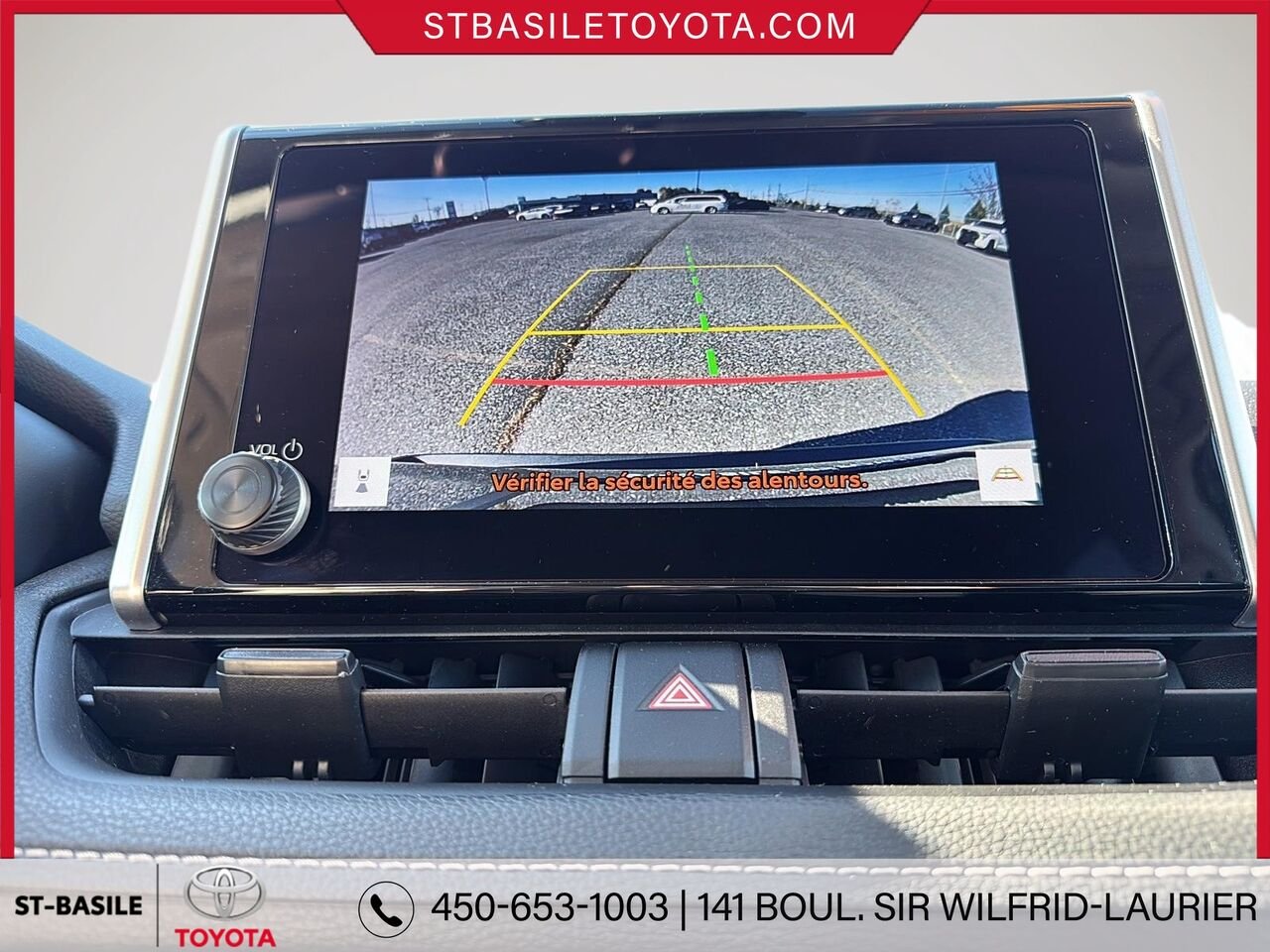 2024 TOYOTA RAV4 Grey Saint-Basile-le-Grand - photo #18
