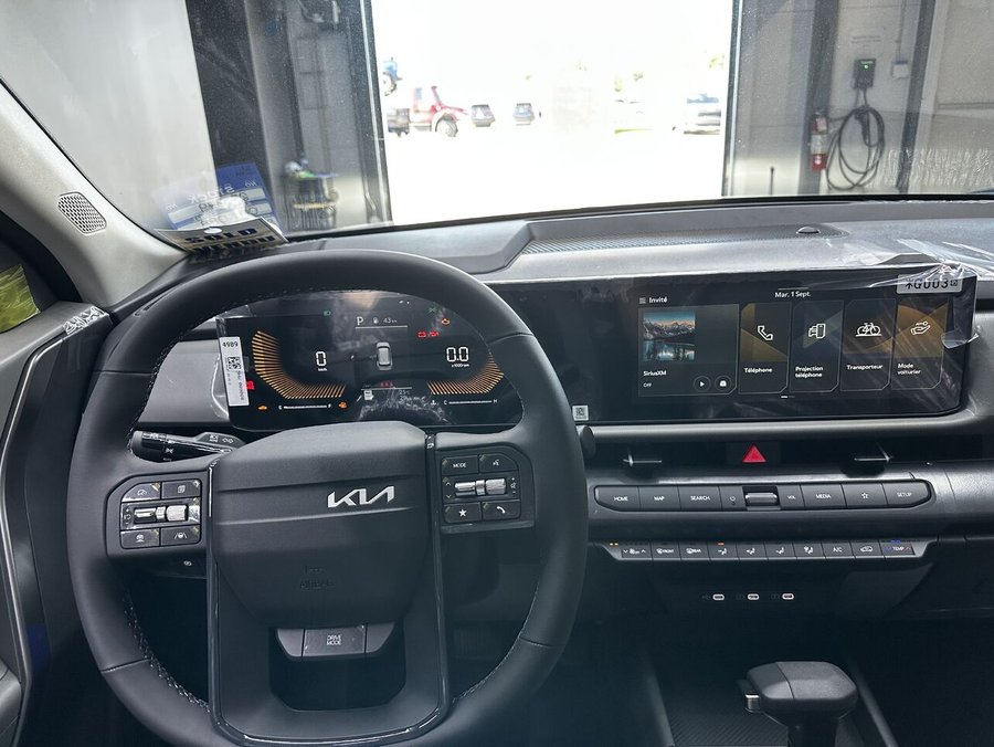Kia Seltos 2027 2027 Gris Interstellaire