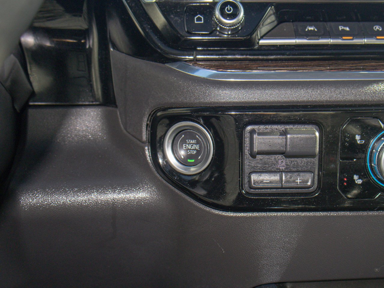 2024 GMC Sierra 1500 4WD Crew Cab 147 Elevation Grey Sherwood Park - photo #27