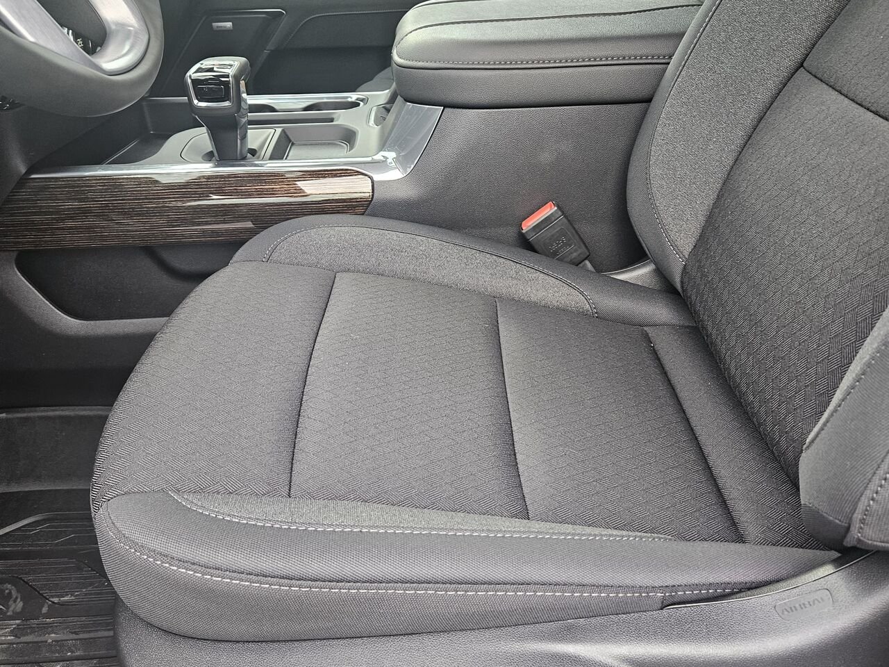 GMC Sierra 1500 Elevation cabine multiplace 4RM 157 po 2026 Blanc sommet Thetford Mines - photo #15