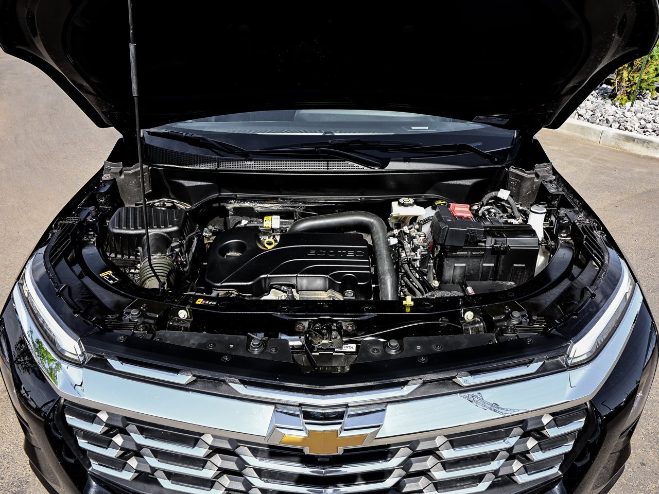 2026 Chevrolet Equinox AWD 4dr LT w/2LT Black Sherwood Park - photo #8