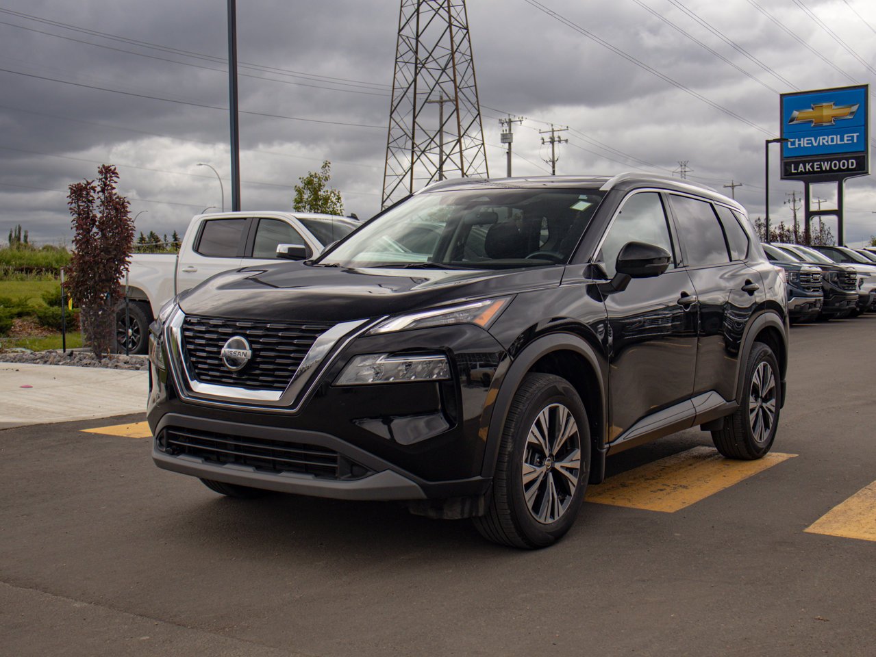 2021 Nissan Rogue AWD SV Black Sherwood Park - photo #3