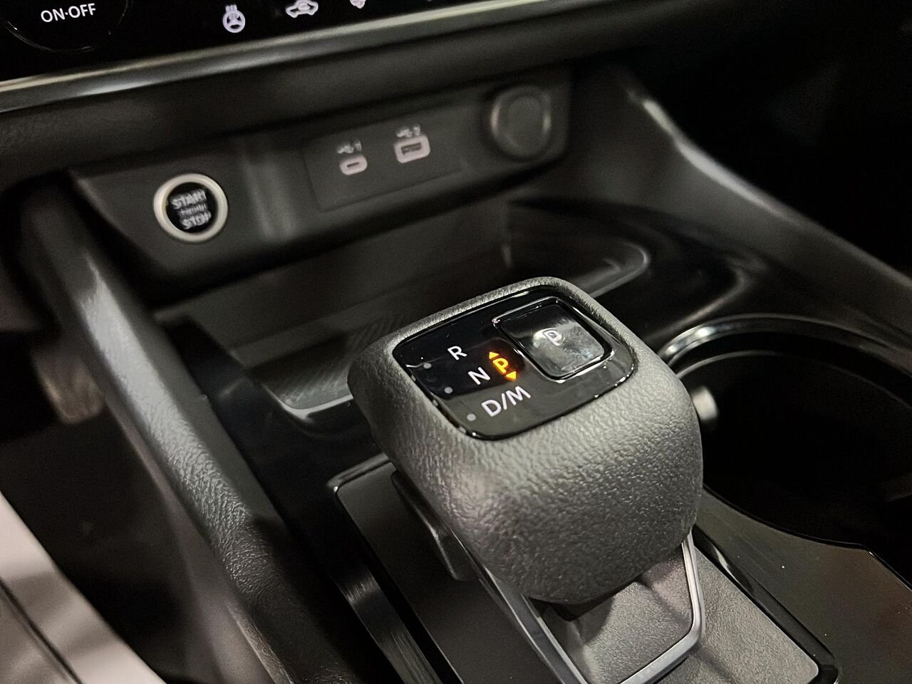 Nissan Rogue 2023 Gris Québec - photo #33