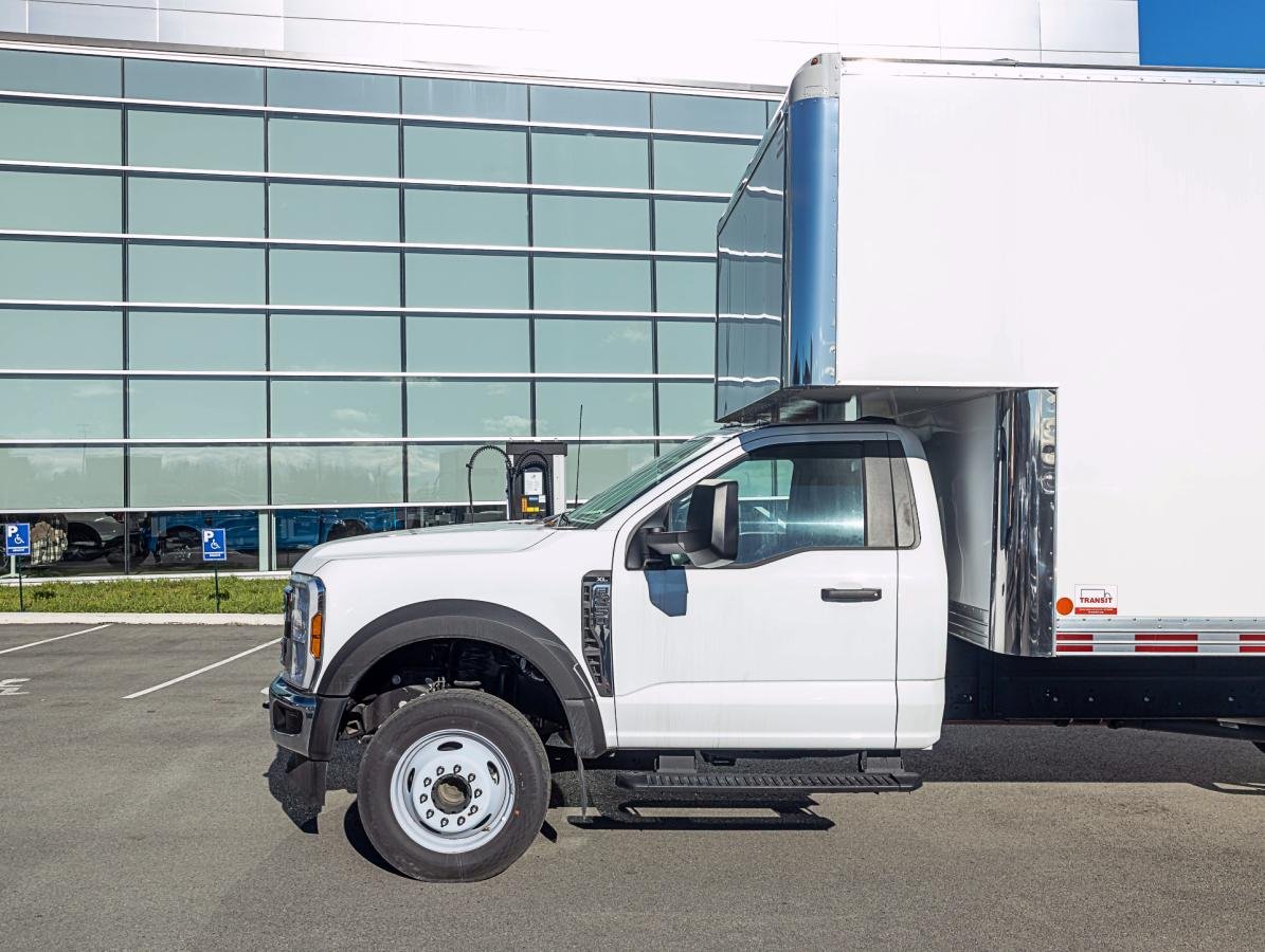 Ford Super Duty F-450 DRW 2024 Blanc Oxford Saint-Jérôme - photo #23