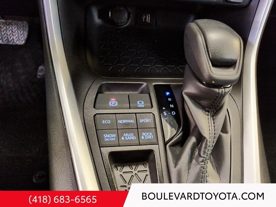 Toyota RAV4 531712-119 | LE, AWD 2024 Ciel argent métallisé Québec - photo #24