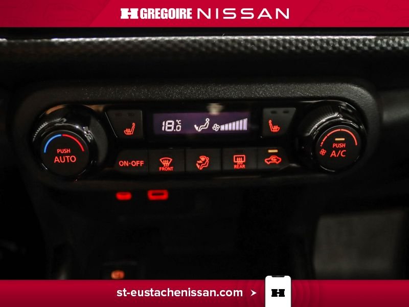 2023 Nissan Kicks White Laval - photo #22
