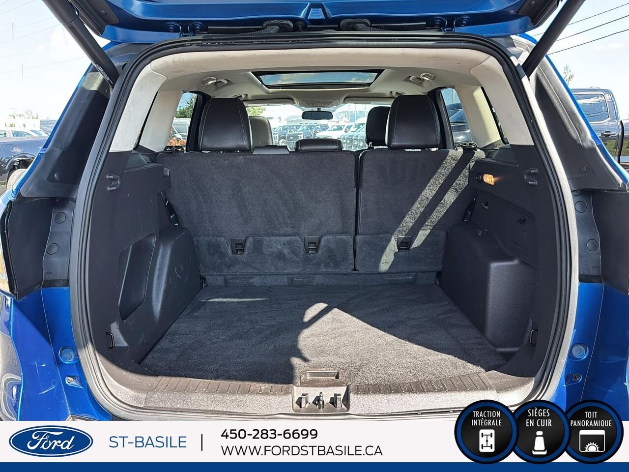 Ford Escape 2018 Bleu Saint-Basile-le-Grand - photo #14