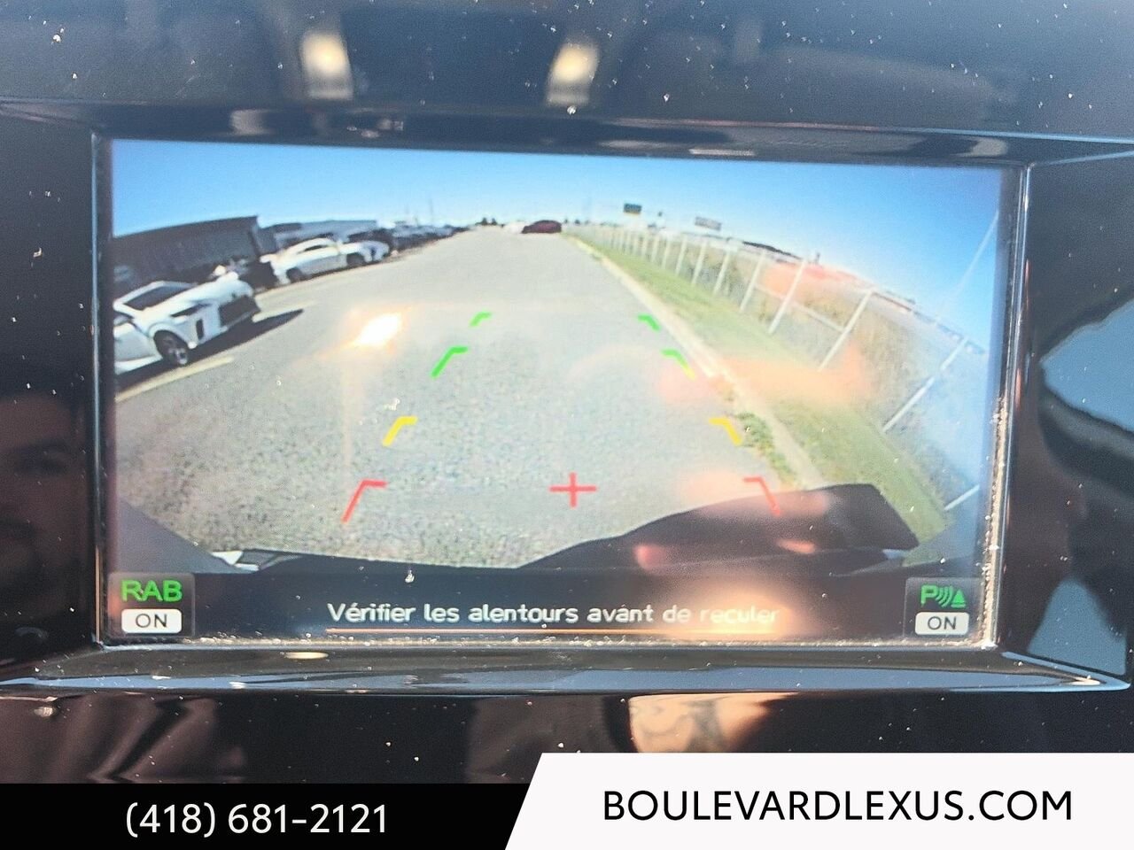 2019 Subaru Forester 137928A | 2.5i Tourisme avec ensemble EyeSight White Quebec - photo #14